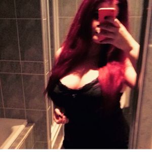 scottishgirls: East Kilbride slut Mia
