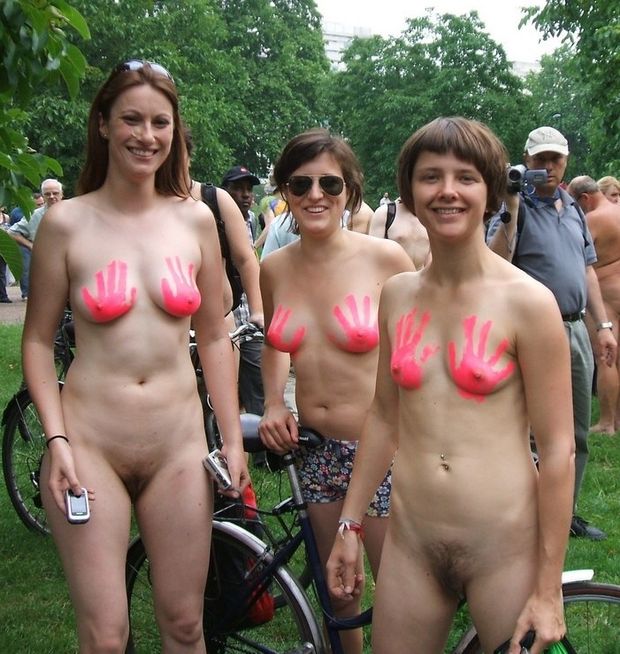Naked Bike Riders