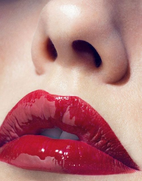kiss the lips