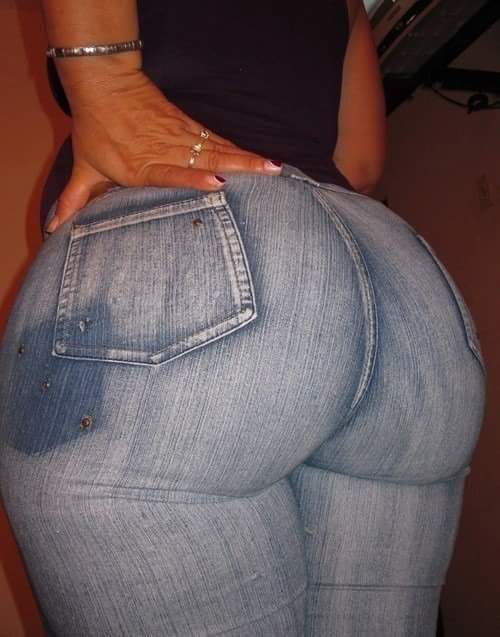 Big Booty Milf Latina