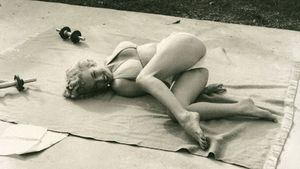Marilyn Monroe - Sexual Icon.....Yum!