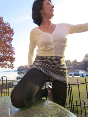 Female photo submissions always gratefully…...