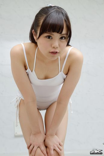 Japanese Race Queen Moeno Takarada 4K-Star Swimsuits