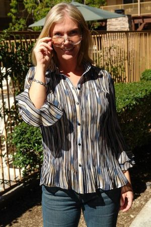 50plusmilfsusblog: Real sexy moms …