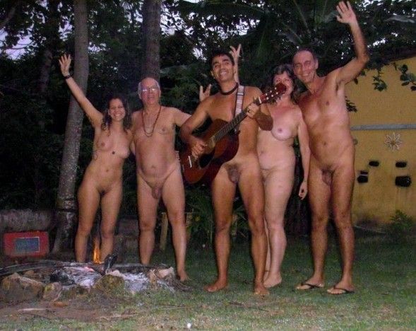 nude in nature