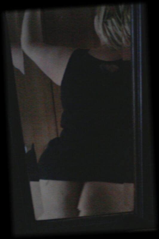 Lovely BBW amateur reveals her big ass