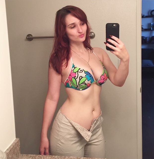 Sexy alexandria the red