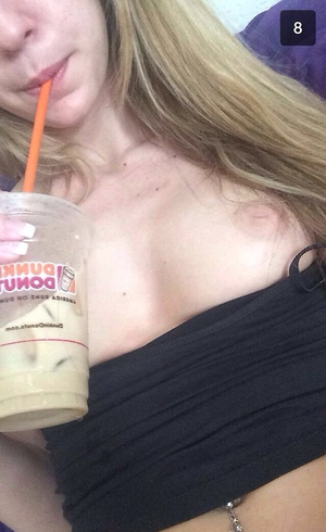 Selfies Maya. Follow me to see more.