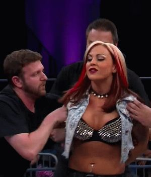 Velvet Sky -6/81 -5'5''- 34-25-36''-34D-Bra -125lbs -7-Shoe, Wrestling Beauty, Sweet Cunnilingus! -Yum! Yum!