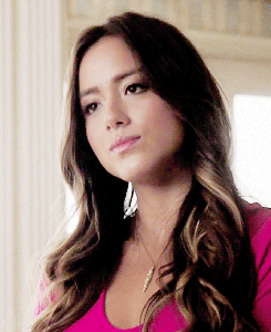Chloe Bennet