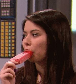 Miranda Cosgrove -5/93 -5'6''- 33-24-34''-32B-Bra -117lbs -7-Shoe, Pretty, Sweet Cunnilingus! -Yum! Yum!