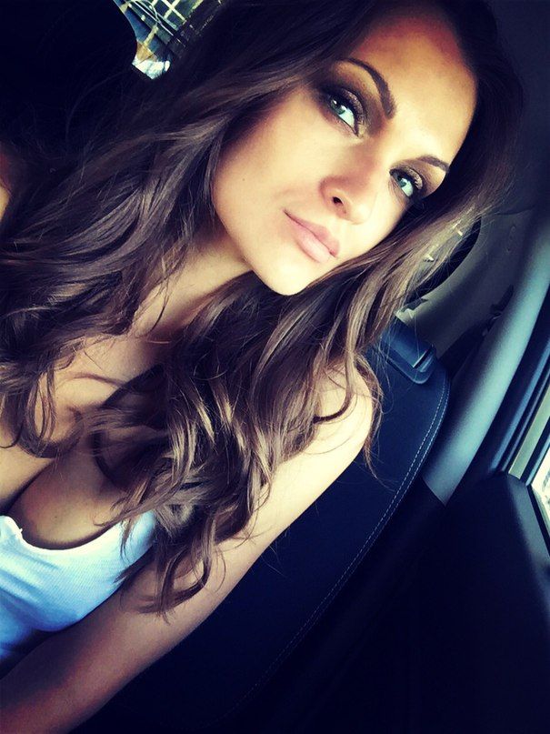 Stunning lesbian in a hot amateur selfshot photo