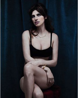 lake bell crossed legs