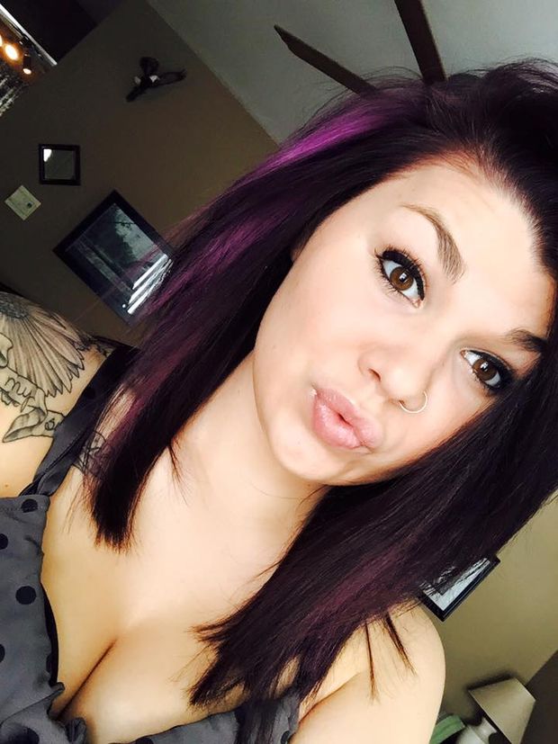 Babe with purple highlights and gorgeous eyes