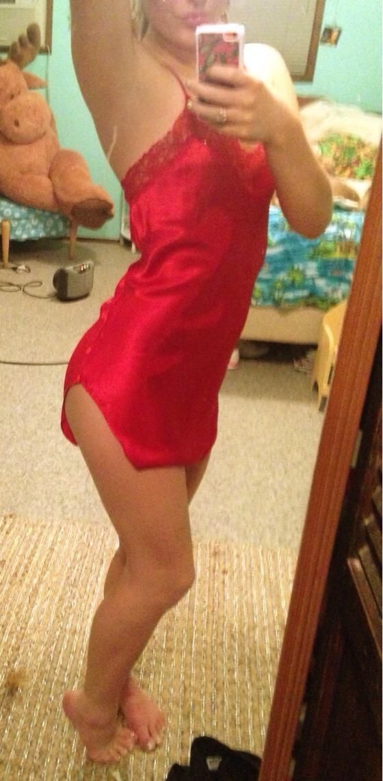 Cute Mia selfie. Follow me to see more.