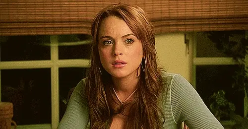 Lindsay Lohan -7/86 -5'5''- 36-25-34''-32D-Bra -115lbs - 8-Shoe, Beautiful Babe, Kiss! Kiss! -Yum! Yum! Yum!