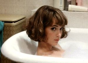 Winona Ryder bath