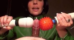 Oh! Double vibrator.... Hmmm!