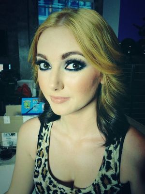 Tori Gaines aka Natalie Lust - /93 - 5'4''- 32-24-33''-32B-Bra - 113lbs -7-Shoe, Moscow Model, Wet Cunnilingus! -Yum! Yum!