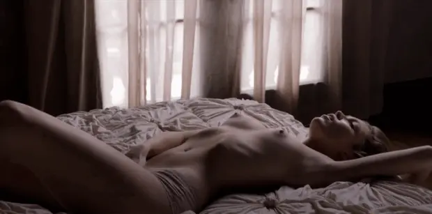 Lili Simmons -7/93 -5'7''- 33-24-35''-32A-Bra -119lbs - 7.5-Shoe, "Banshee"- Hot Wet Cunnilingus! -Yum! Yum!