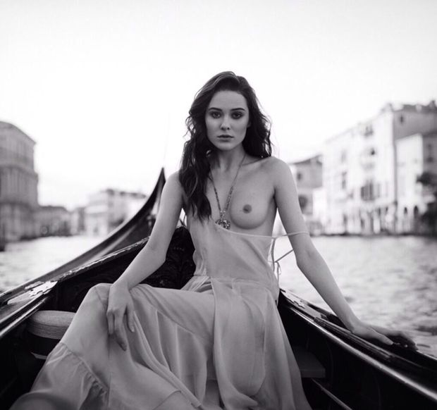(by Ruslan Lobanov)