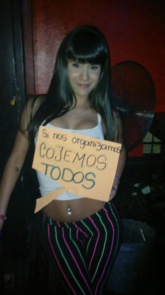 hermosa morocha que me cojeria!!