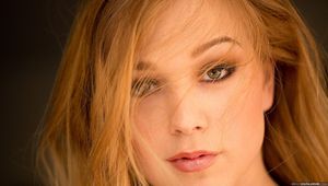 Alaina Fox close up.