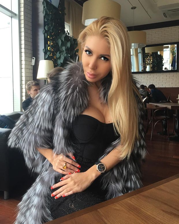 blonde