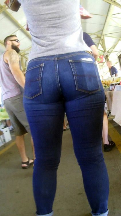Nice ass in jeans