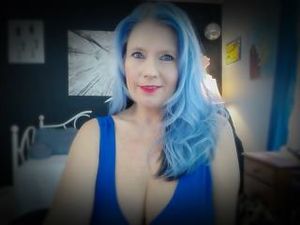 Cuckold Shows, JOI, CEI, Oil Shows, CFNM, SPH, C2C, Foot Slaves, Clean Shaven Kitty, Heels and Panties, Balloon Shows.... No Anal