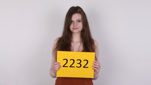 Czech Casting Klara 2232