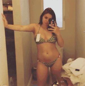 Ariel Winter - 1/98 -5'1''- 36-24-36''-32D-Bra - 123lbs -7-Shoe, Non-Skinny Beauty, Cute Cunnilingus! -Yum! Yum!