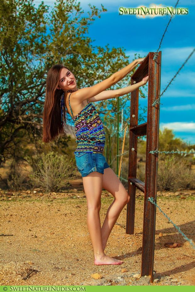 Claire Evans - Outdoors