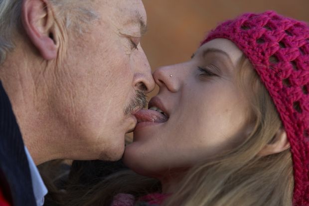 Russian teen kissing oldje!