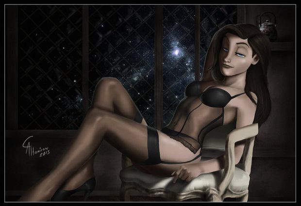 Sarah Hawkins lingerie