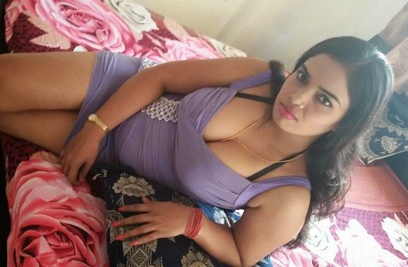 Hotel Mein Meri Saggi Didi Ke Saath Chudai - hindi sex story
