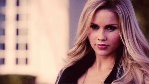 Samantha Saint -6/87 -5'8''- 34-24-36''-34E-Bra -130lbs -8-Shoe, Serious Cunnilingus! -Yum! Yum!