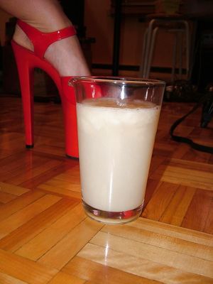 Nice tall glass of cum