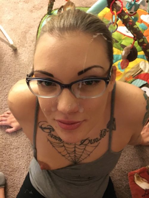 facialsforeverandever:

Enjoy More Hot Creampies
