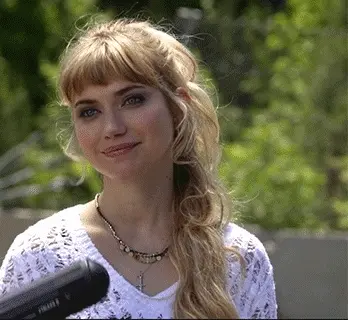 Imogen Poots -6/89 -5'4''- 34-24-34''-32B-Bra -115lbs -7-Shoe, British Sweetheart, Deep Kissing Cunnilingus! -Yum! Yum!