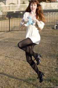 Jumping Model with candid black pantyhose, candid black tights & collants noir … more candid pantyhose pics, candid tights pics & photos de collants… 1 Week access Archives Members Photos : 3$
The post Jump in Black Pantyhose appeared f