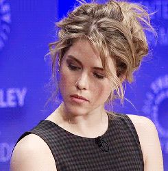 Emily Bett Rickards -7/91 -5'5''- 35-25-35''-34A-Bra -128lbs - 7-Shoe, Hot Canadian 2015, Wettest Deep Cunnilingus! -Yum! Yum!