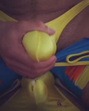 Hot bulge cumming