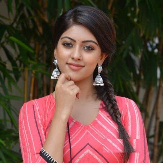 कुंवारी लड़की की चूत की जलन – Kunwari Ladki Ki Chut Ki Jalan