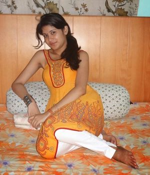 खूबसूरत स्टूडेंट से सेक्स की मांग – Khubsurat Student Se Sex Ki Mang