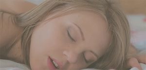 Hot Sexy Blonde Babe Masturbating