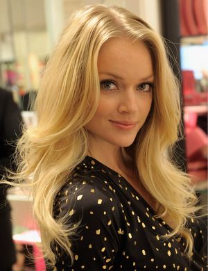 Lindsay Ellingson -11/84 -5'11''- 33-24-34''-32A-Bra -121lbs - 8-Shoe, "Victoria Secret" Babe, So Sweet Cunnilingus! -Yum! Yum!