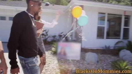 Mature realtor assfucked in interracial trio