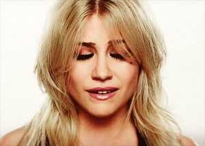 Pixie Lott -1/91 -5'8''- 34-25-36''-32C-Bra -128lbs -7-Shoe, Sweet Singer, Wet Cunnilingus! -Yum! Yum!