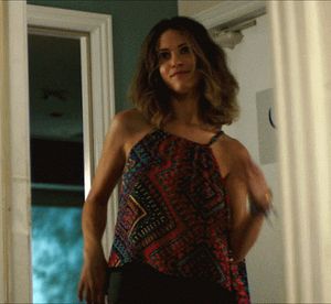 Lyndsy Fonseca -1/87 -5'5''- 34-24-35''-32B-Bra -118lbs -8-Shoe, Actress, Pretty Cunnilingus! -Yum! Yum!